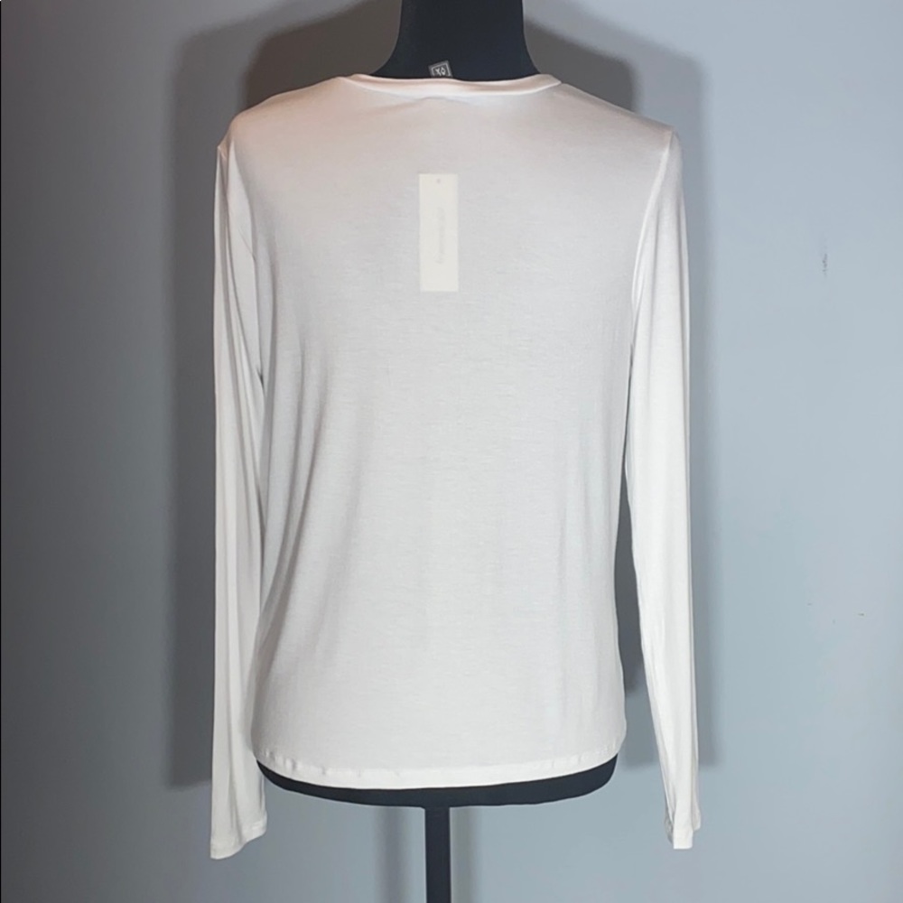 ⚠️FINAL PRICE UNLESS BUNDLED⚠️ NWT Francesca's Fearless Graphic Long Sleeve Tee - Picture 4 of 7